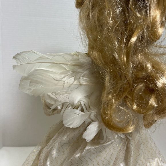 Top Source Gift of Time Vintage Collectable Porcelain Angel Doll Alexandra - Picture 5 of 16
